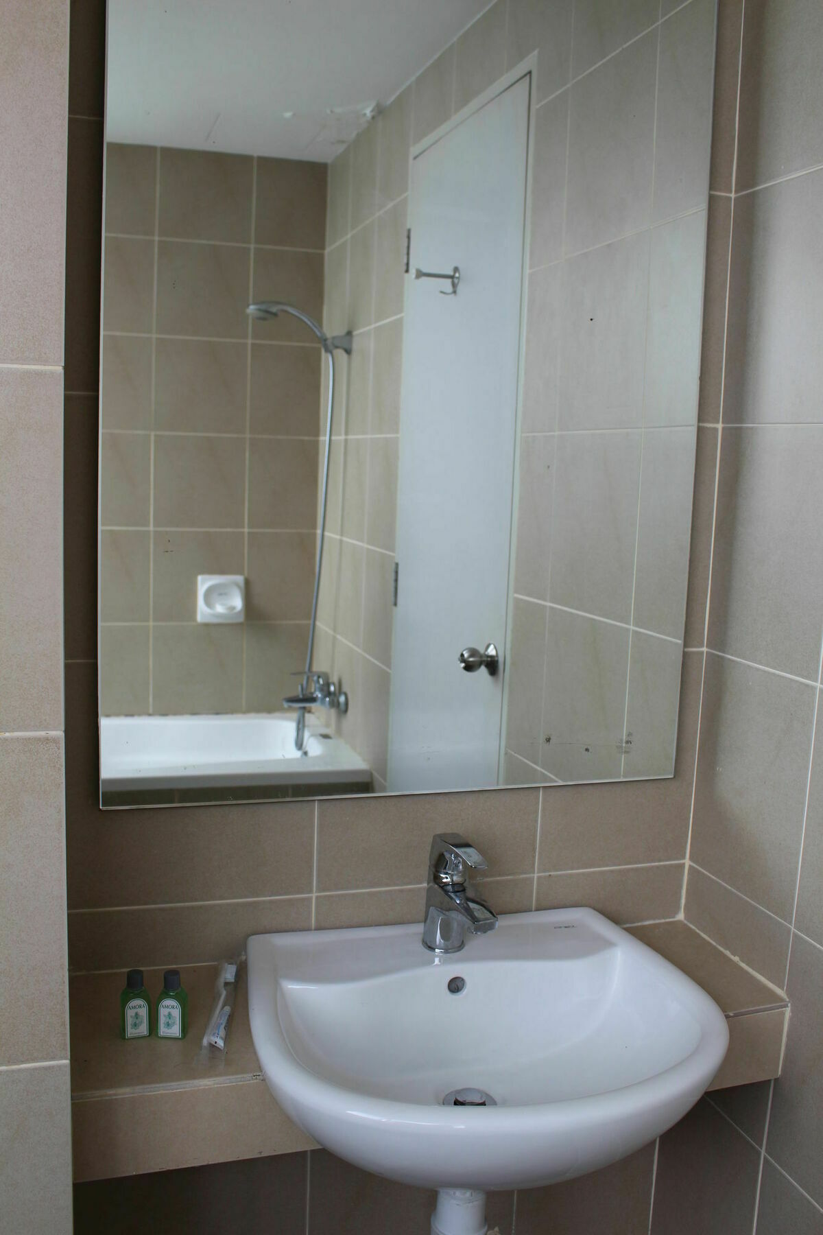 קואלה לומפור Peaceful Service Suite At Taragon Putri Bintang מראה חיצוני תמונה