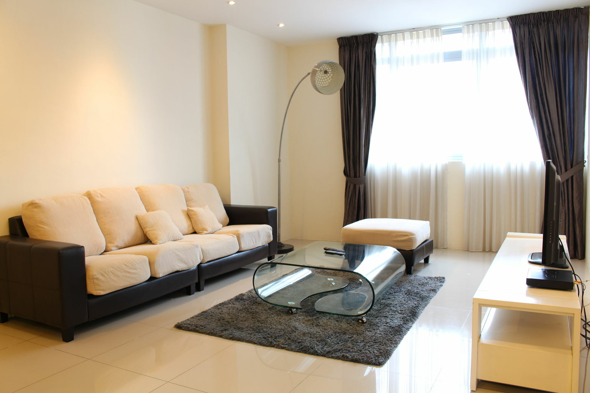 קואלה לומפור Peaceful Service Suite At Taragon Putri Bintang מראה חיצוני תמונה